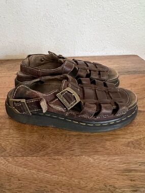 Dr. Martens Dark Brown Leather
Fisherman Sandals Chunky Docs Size 7